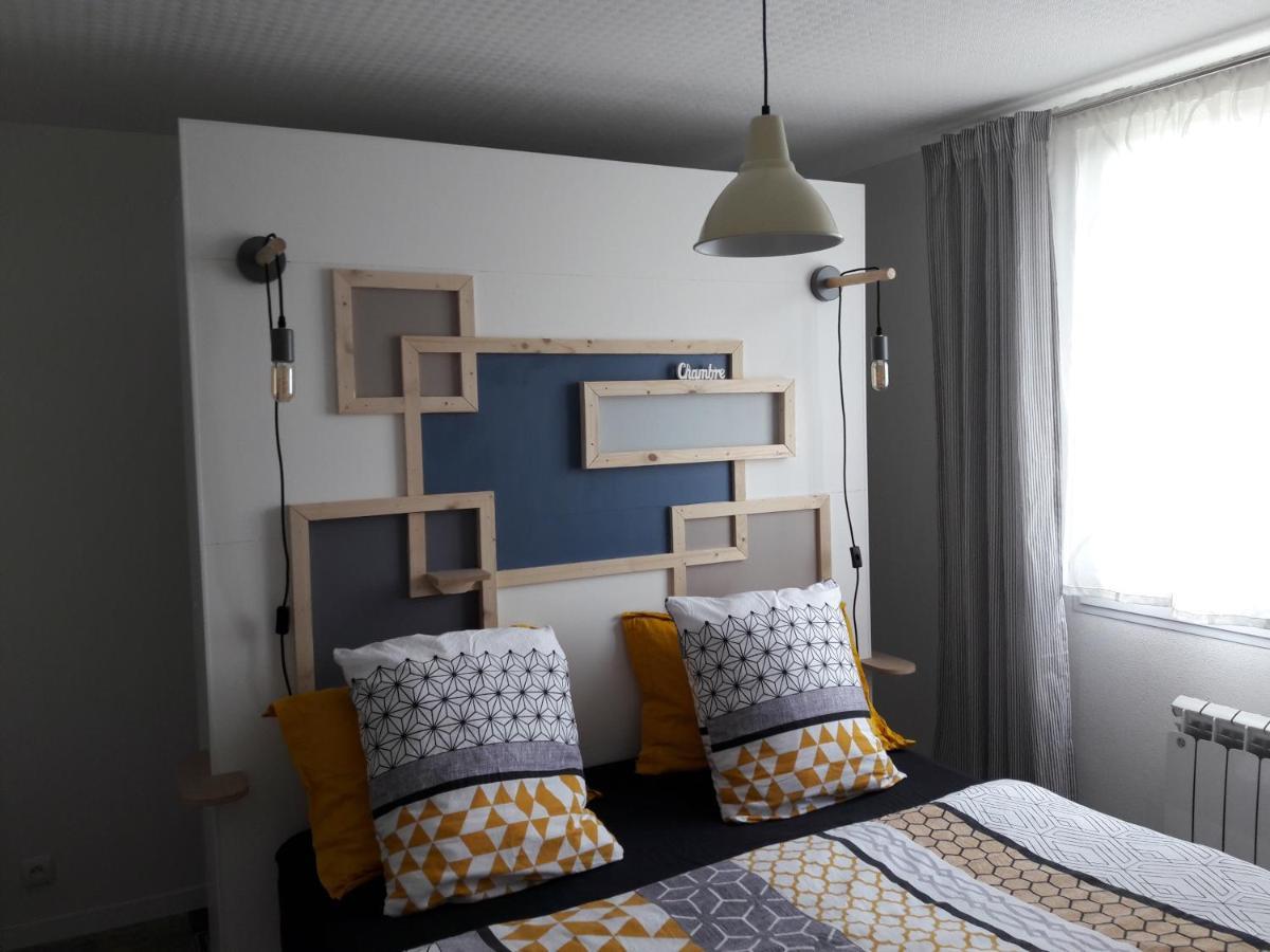 Bruse & Co Bed and Breakfast Oissery Exterior foto
