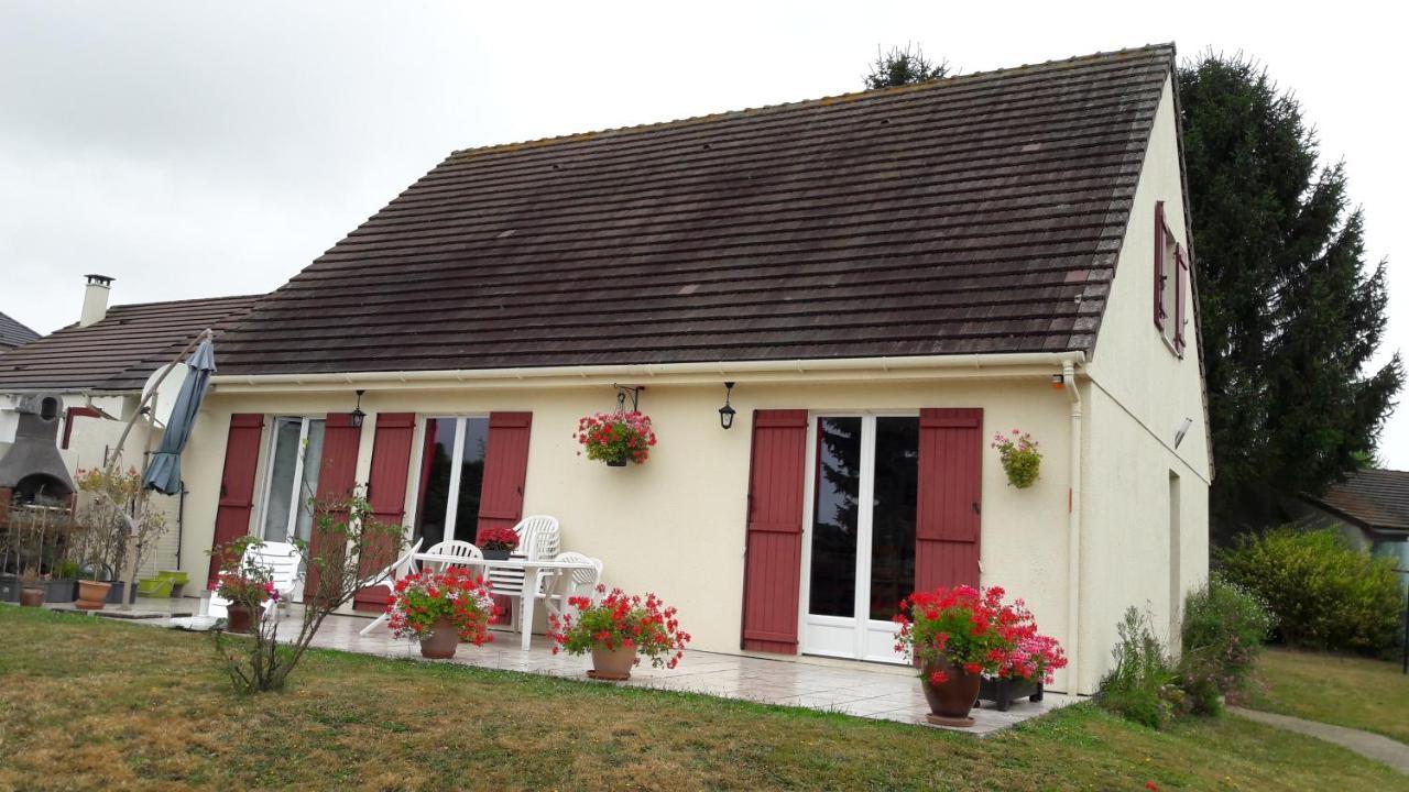 Bruse & Co Bed and Breakfast Oissery Exterior foto