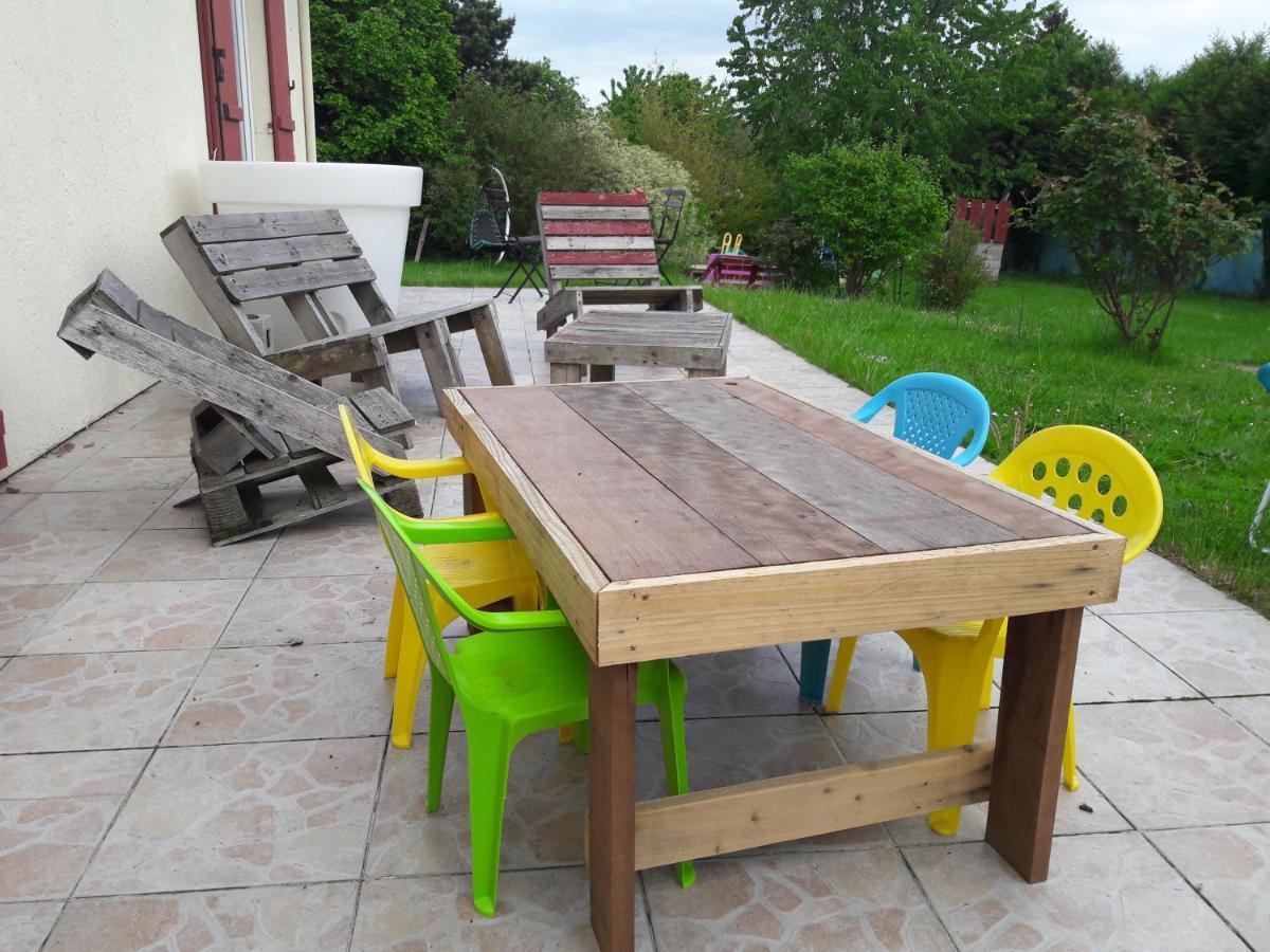 Bruse & Co Bed and Breakfast Oissery Exterior foto