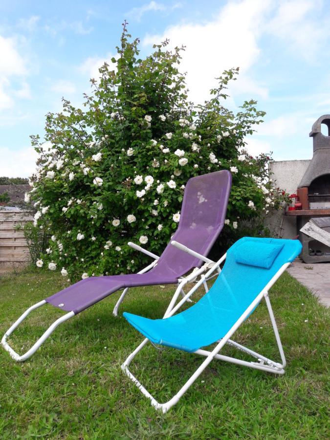 Bruse & Co Bed and Breakfast Oissery Exterior foto